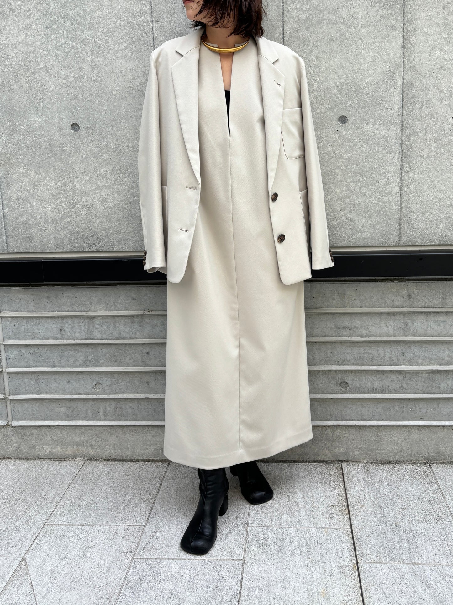 ビヨンドオーバージャケット