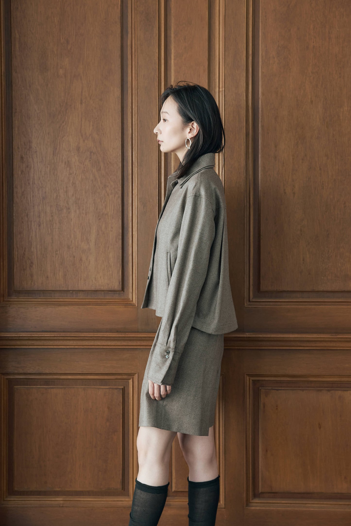 サキソニーヘリンボーンコンパクトシャツ（ブラウン）