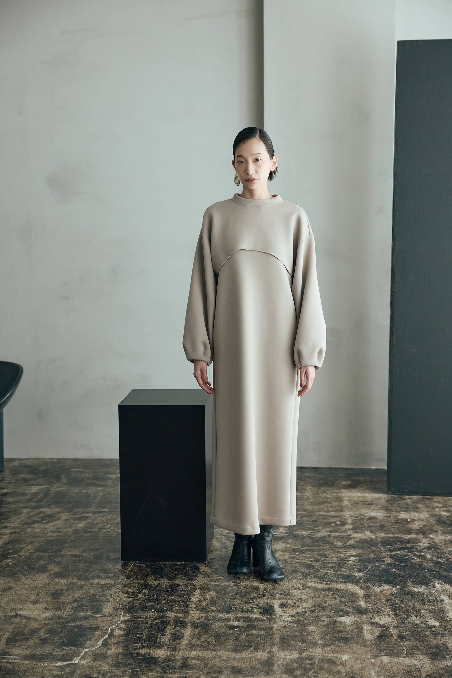 エアクッション３wayワンピース（ブラック）