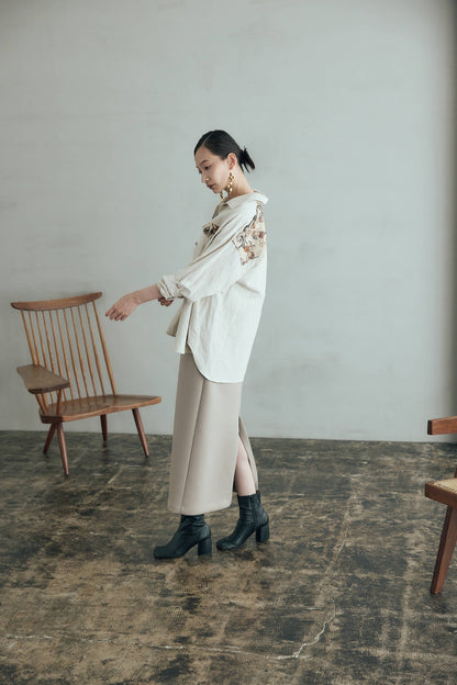 スパンコール刺繍デニムシャツ（アイボリー）