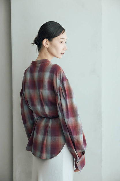 マドラスチェックボリュームブラウス（ブラウン）
