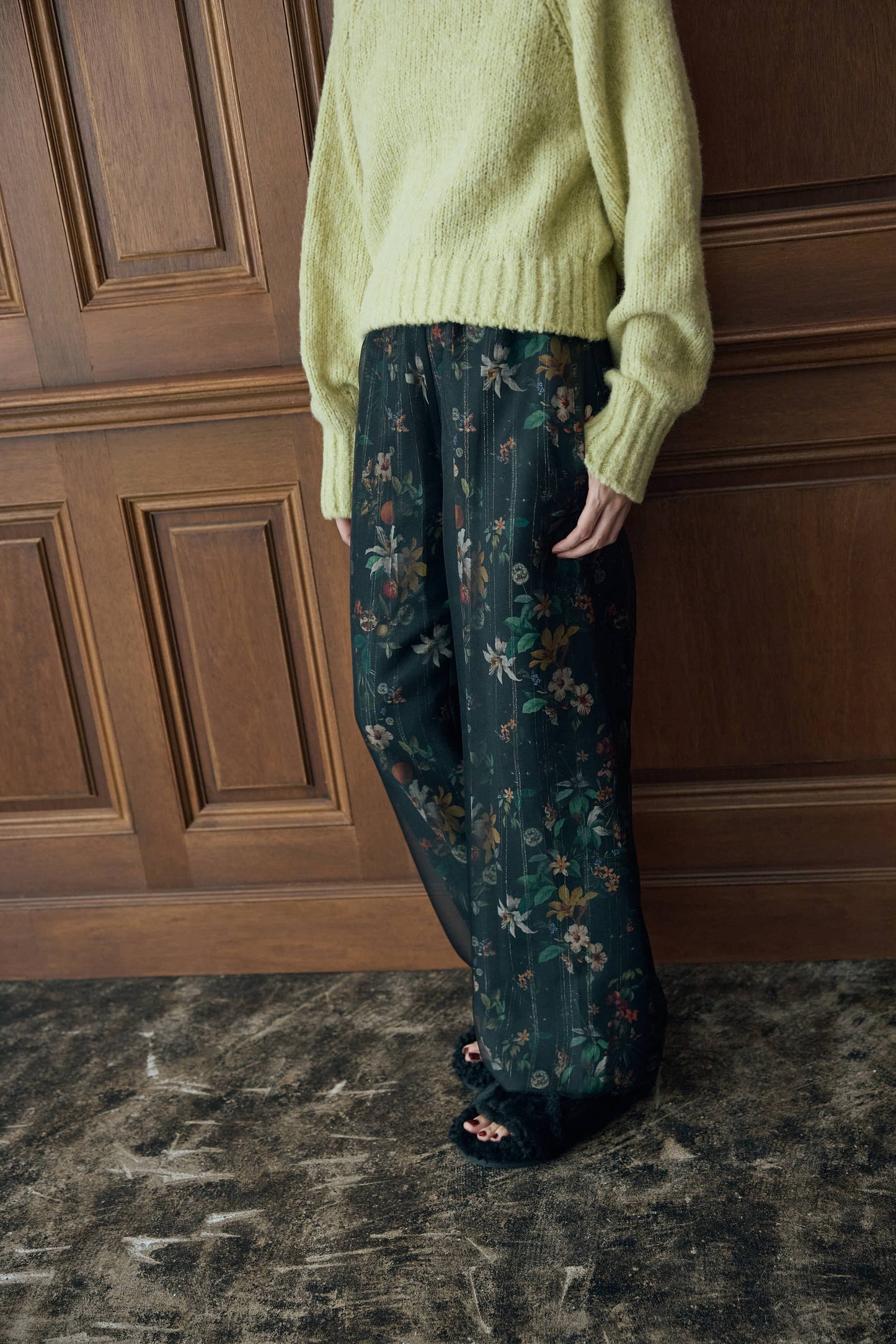 フラワーラメプリントオーガンジーパンツ