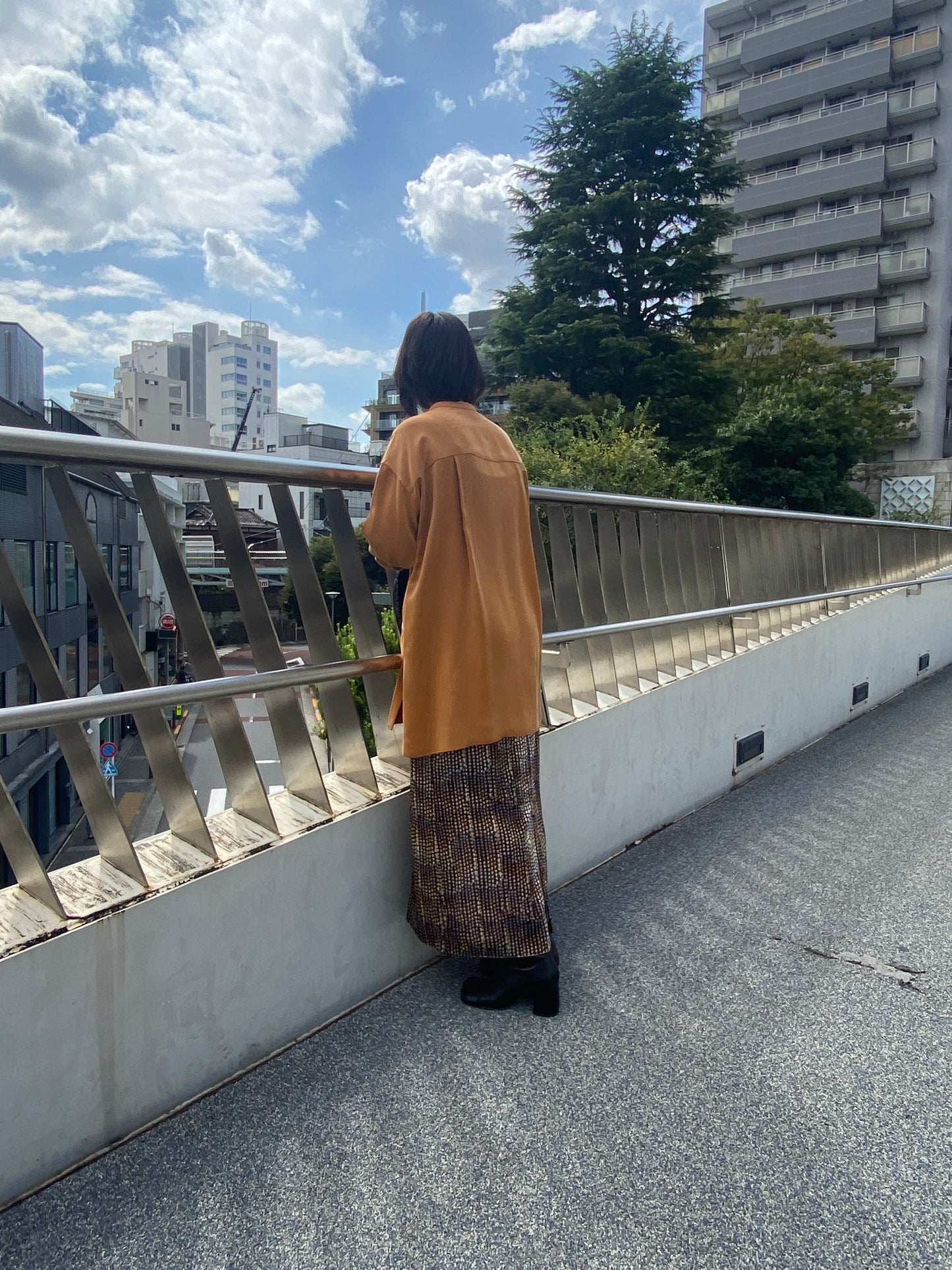 ベロアドットタイトスカート