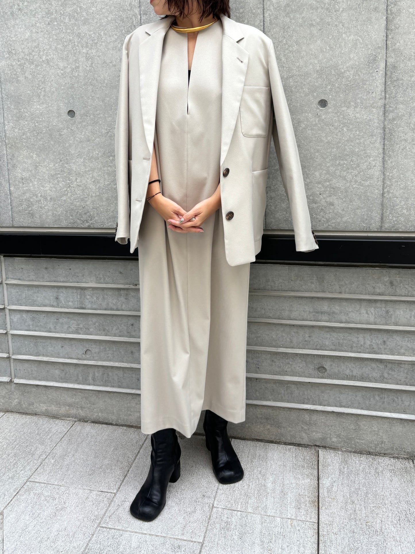 ビヨンドオーバージャケット