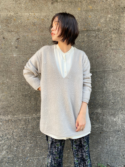 キュプラサテンノーカラーシャツ