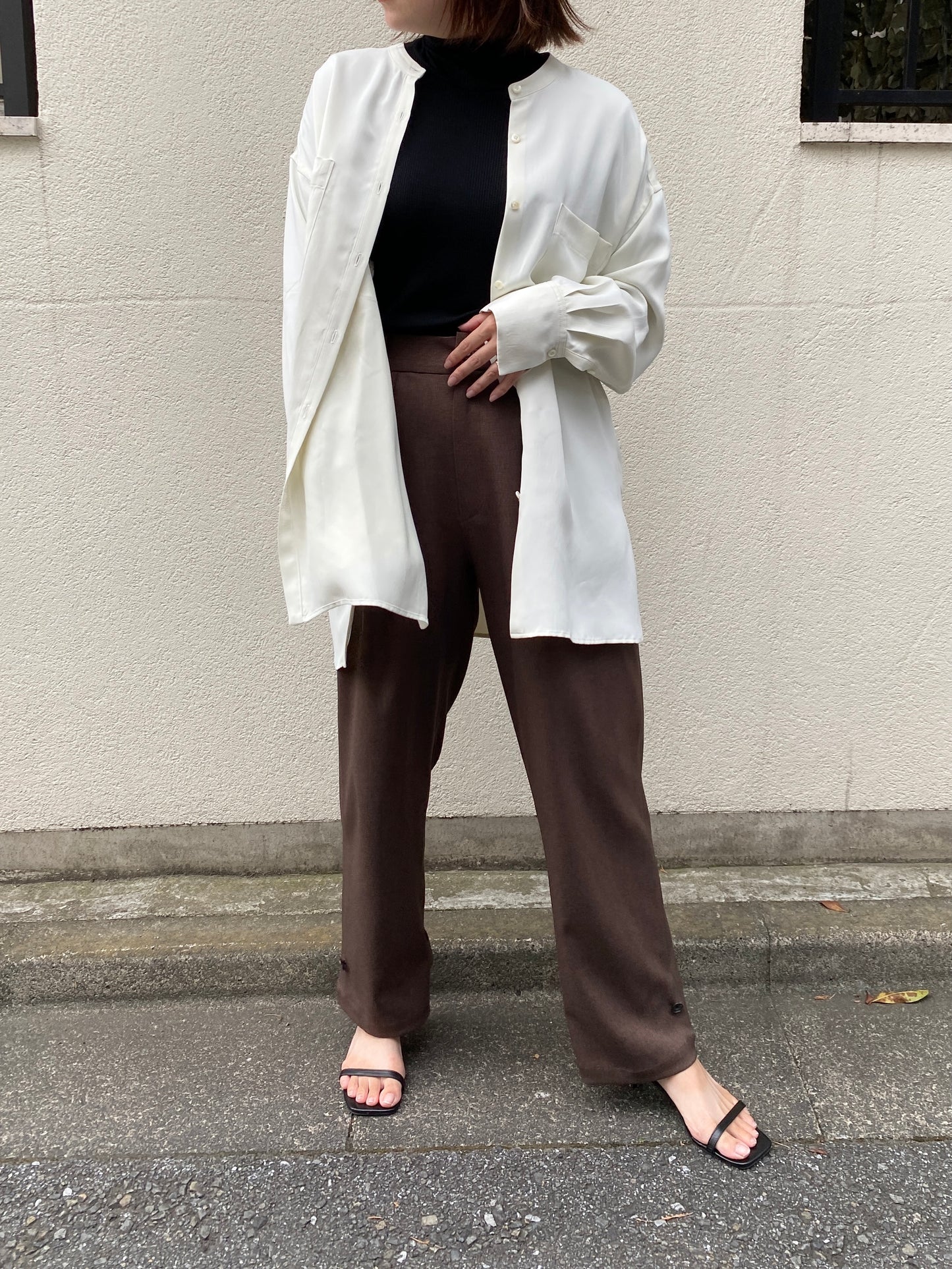 キュプラサテンノーカラーシャツ