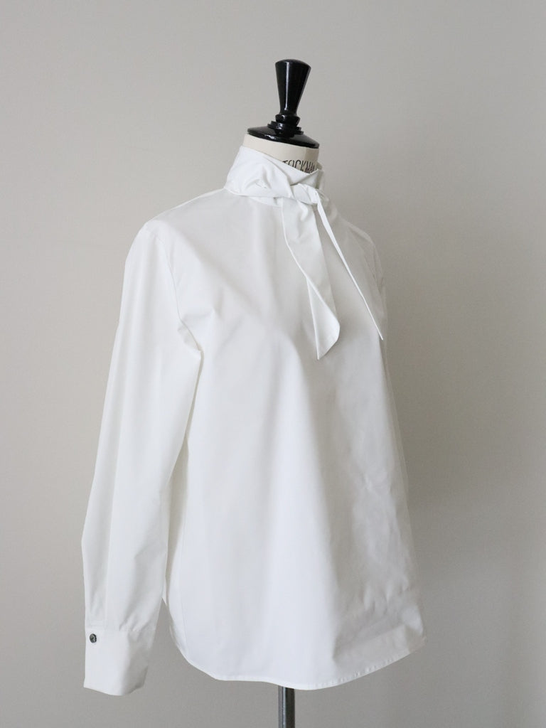 タフタボウタイブラウス（アイボリー）