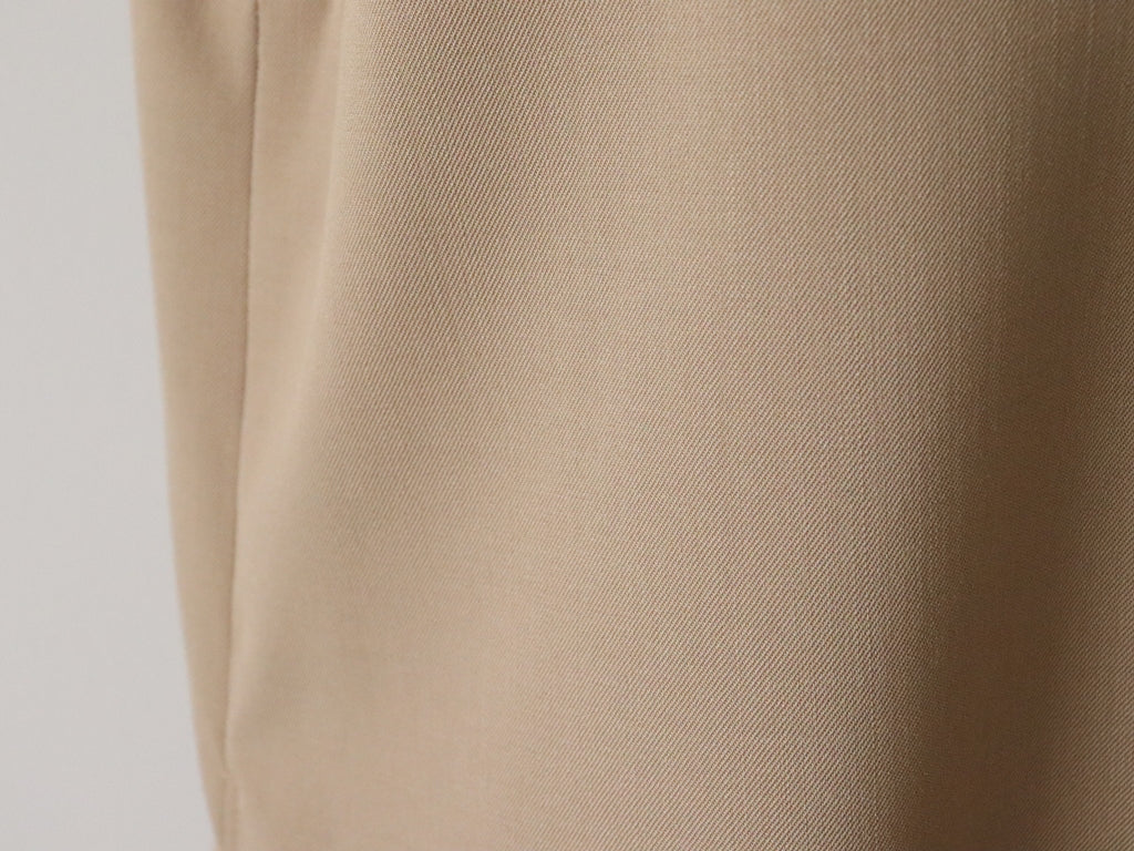 ウールギャバUネックワンピース（キャメル）