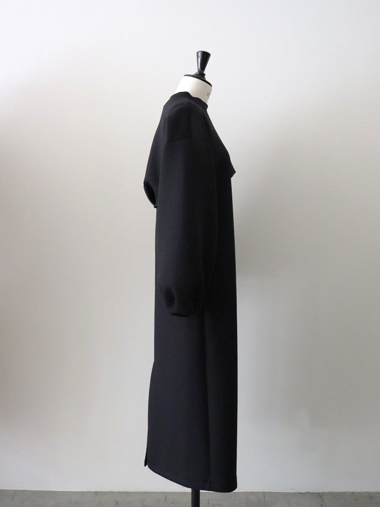 エアクッション３wayワンピース（ブラック）