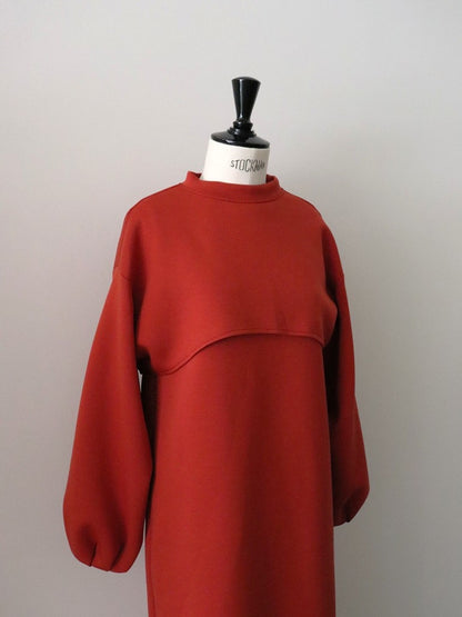 エアクッション３wayワンピース（レッド）