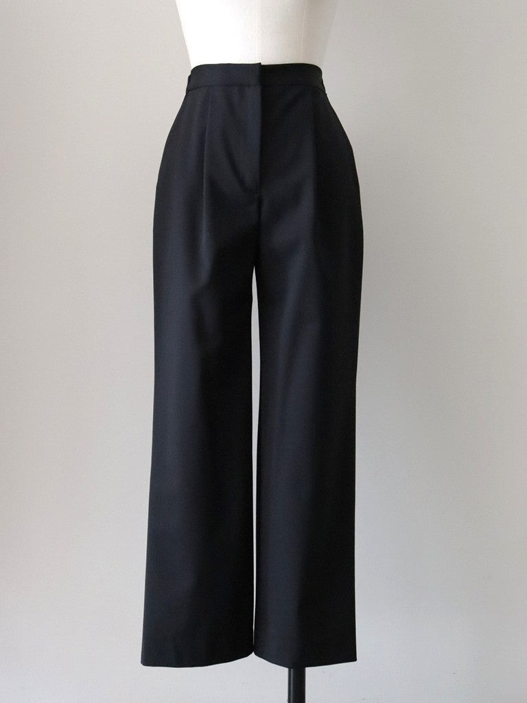 ウールギャバストレートパンツ（ブラック）