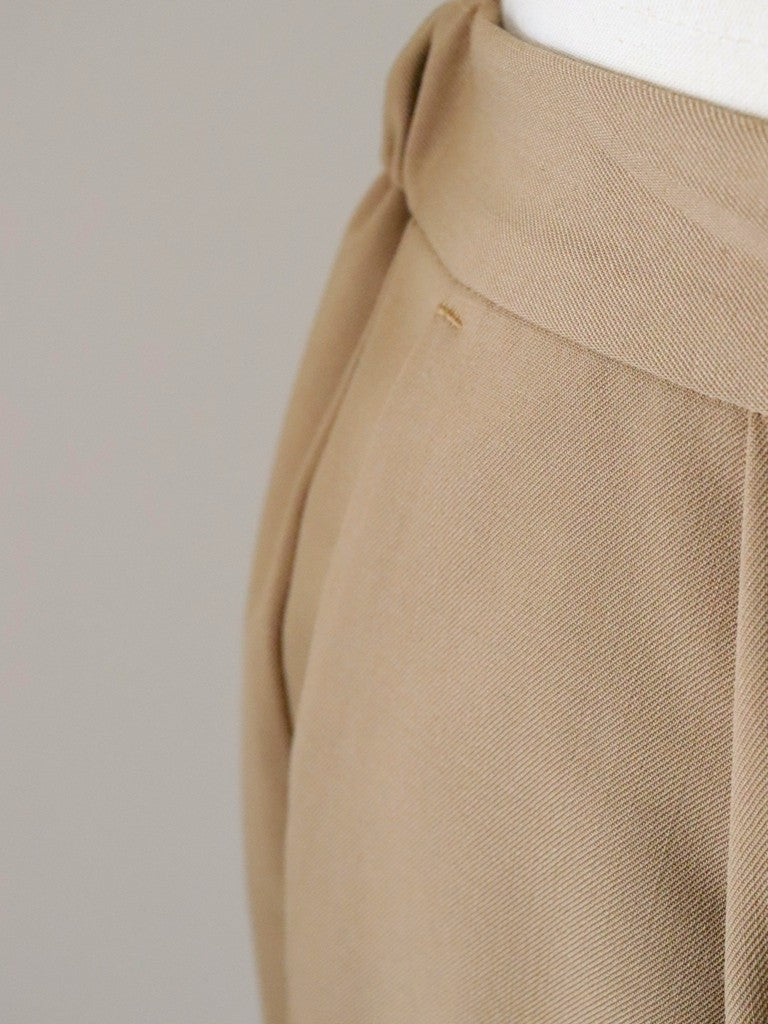 ウールギャバストレートパンツ（キャメル）