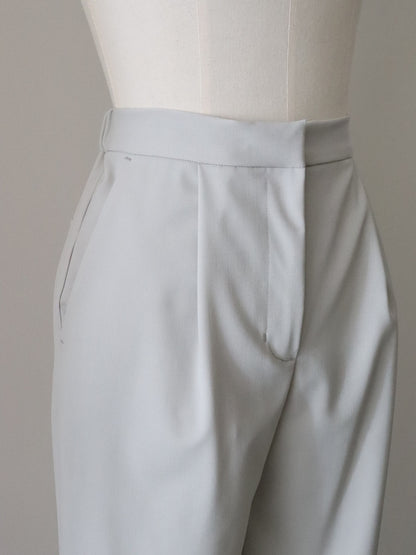 ウールギャバストレートパンツ（ベージュ）