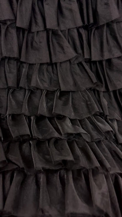 フリルタイトスカート