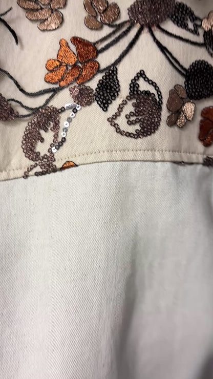 スパンコール刺繍デニムシャツ（アイボリー）